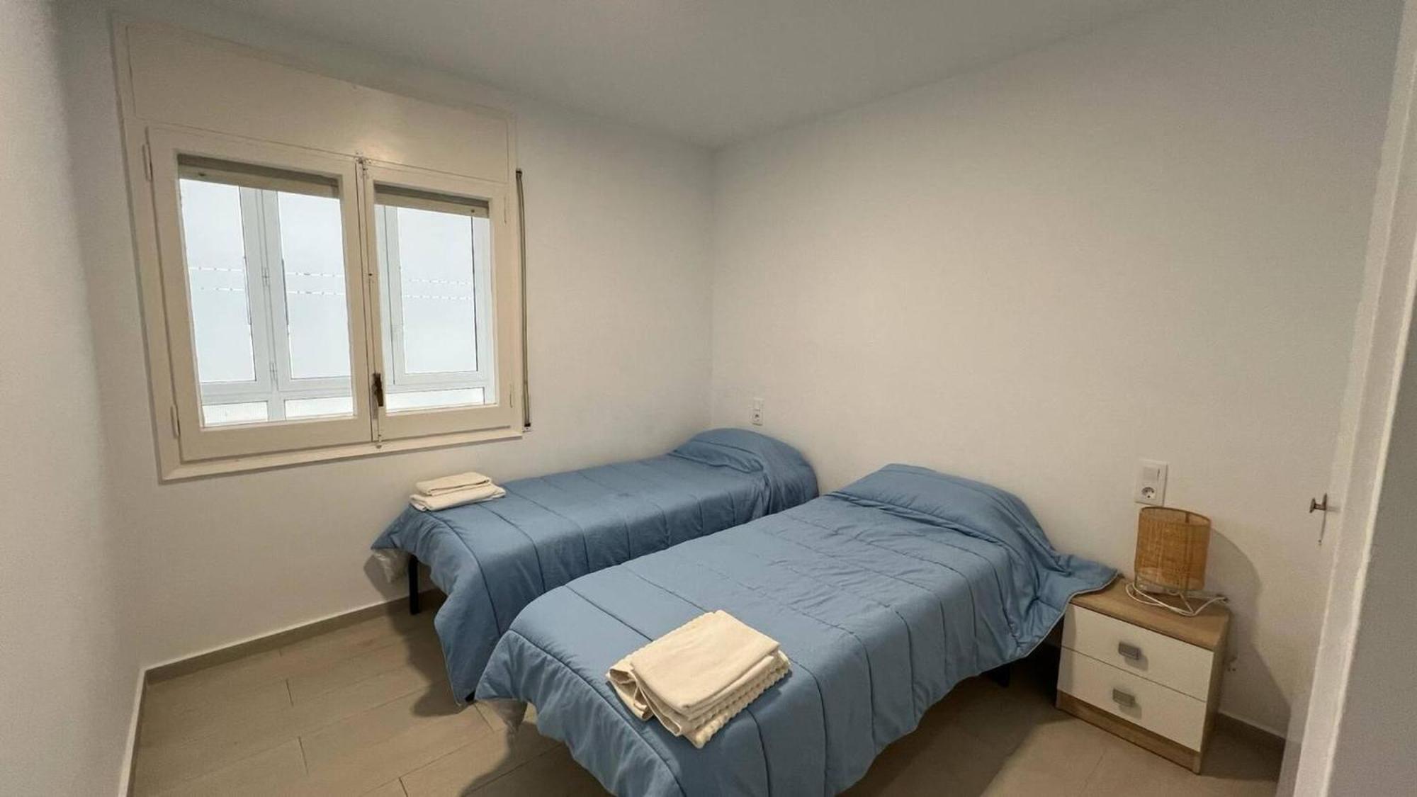 Apartamento Frente Al Mar Roses Kültér fotó